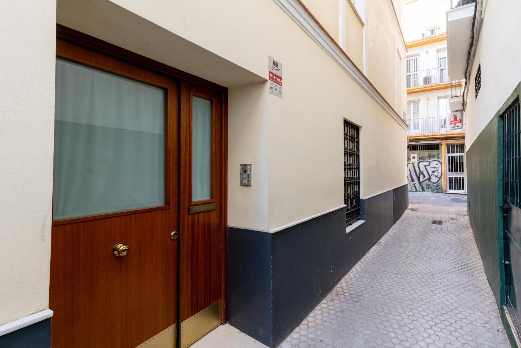 Veoapartment Alhondiga Primero Севилья Экстерьер фото