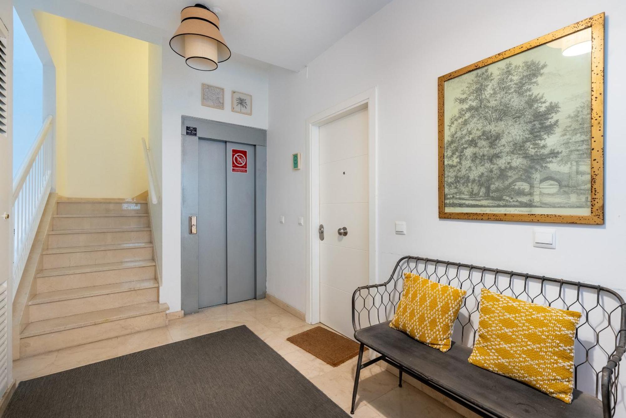 Veoapartment Alhondiga Primero Севилья Экстерьер фото
