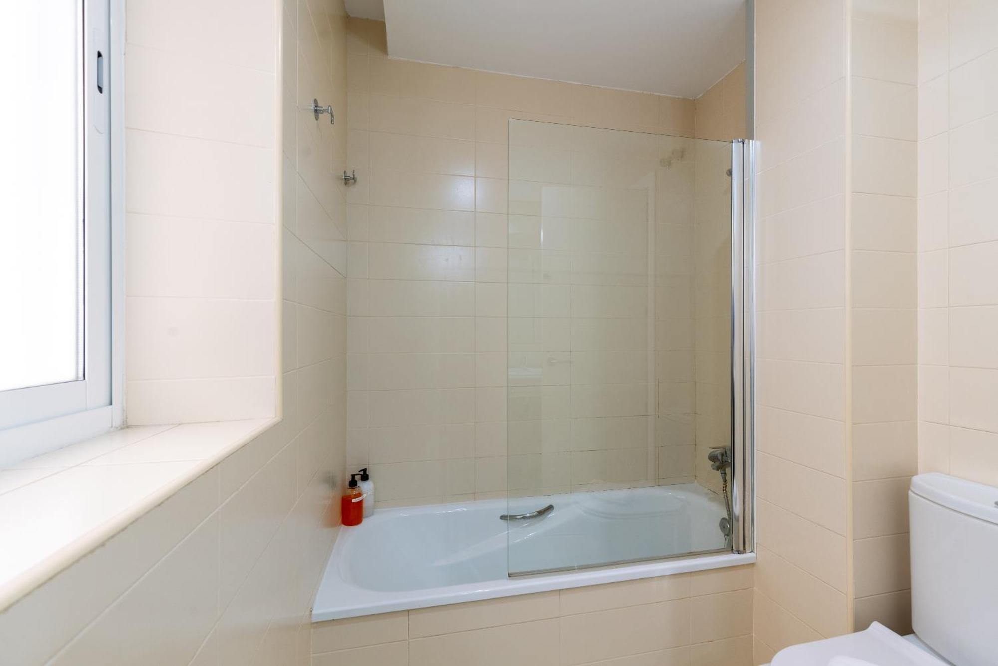 Veoapartment Alhondiga Primero Севилья Экстерьер фото